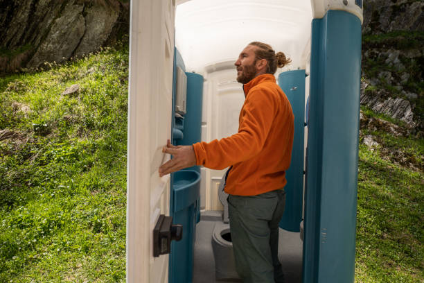 Best Porta potty rental near me  in Carrollton, MO